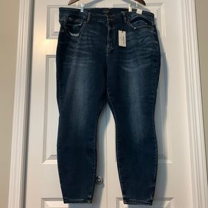 NWT Judy Blue mid-rise skinny fit jeans